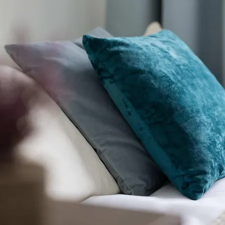 아파트 Stylish & Comfortable In Center By Renters