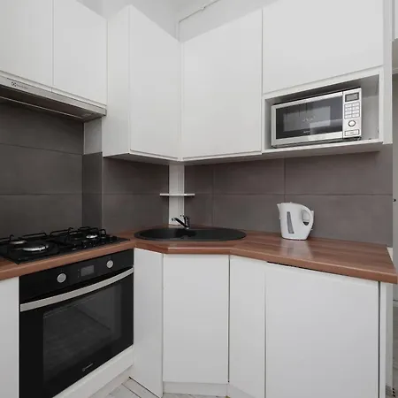 Stylish & Comfortable In Center By Renters * Warszawa