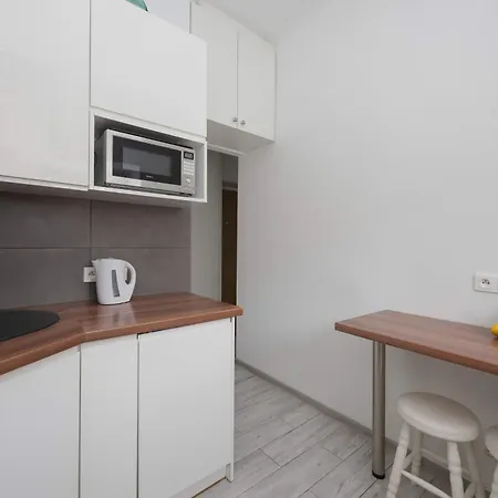 Stylish & Comfortable In Center By Renters Lejlighed *
