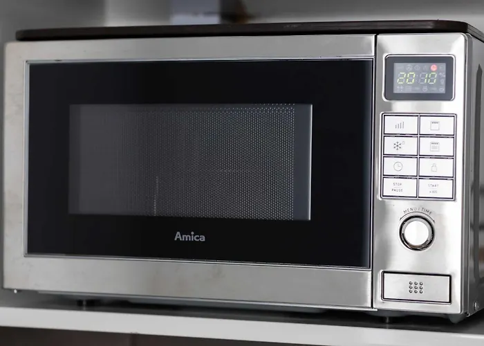 Stylish & Comfortable In Center By Renters