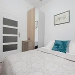 Stylish & Comfortable In Center By Renters