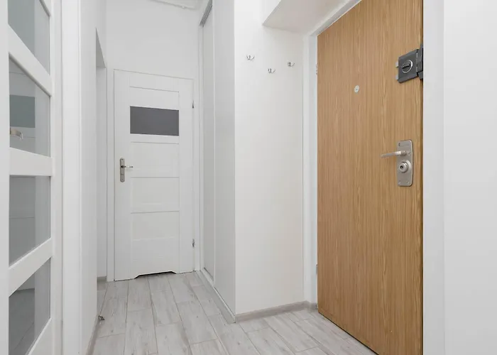 Stylish & Comfortable In Center By Renters Apartmán Varšava