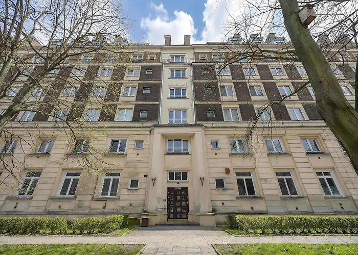 Stylish & Comfortable In Center By Renters Warschau